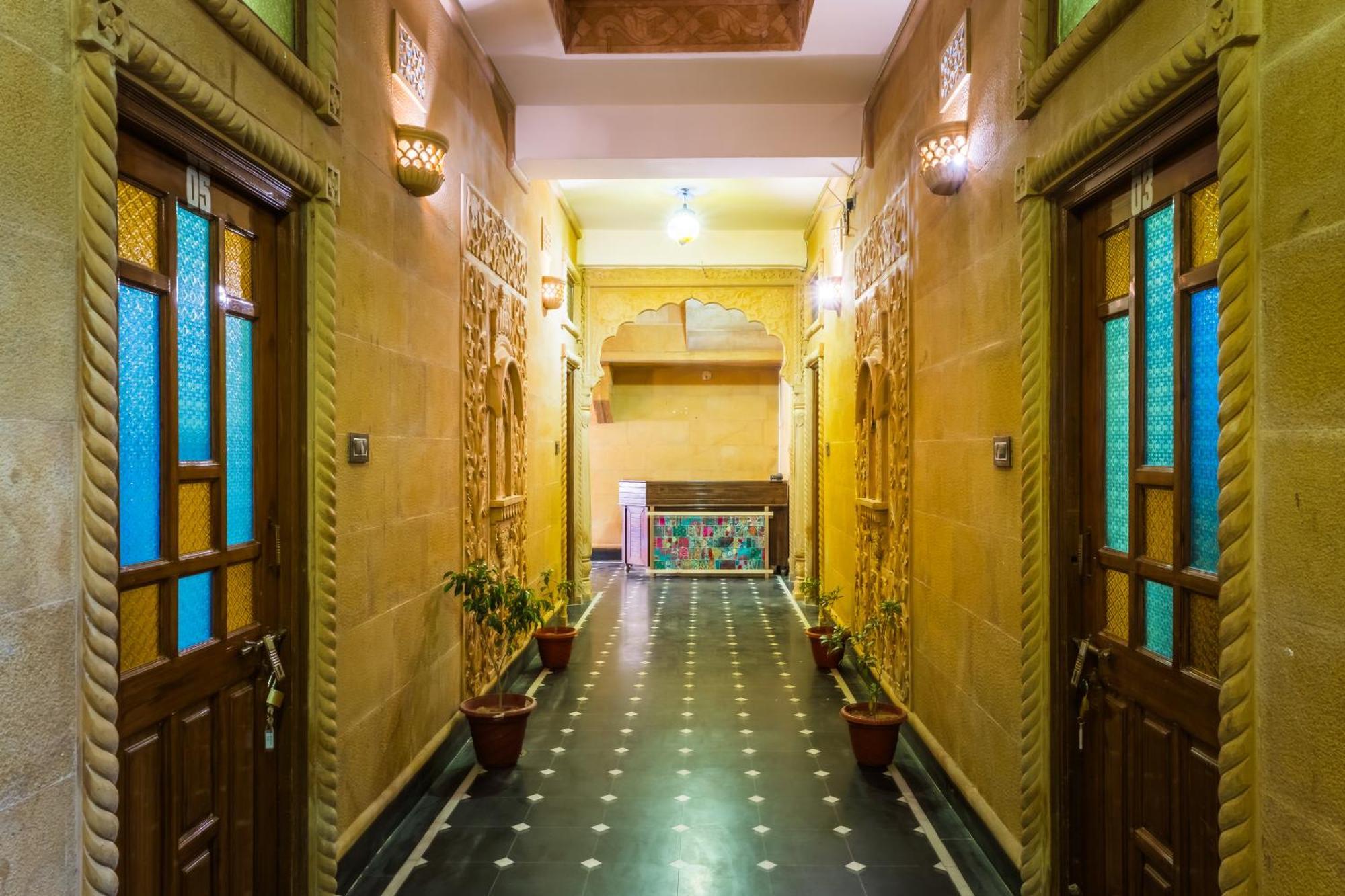 Tripli Hotels Prithvi Palace Джайсалмер Экстерьер фото