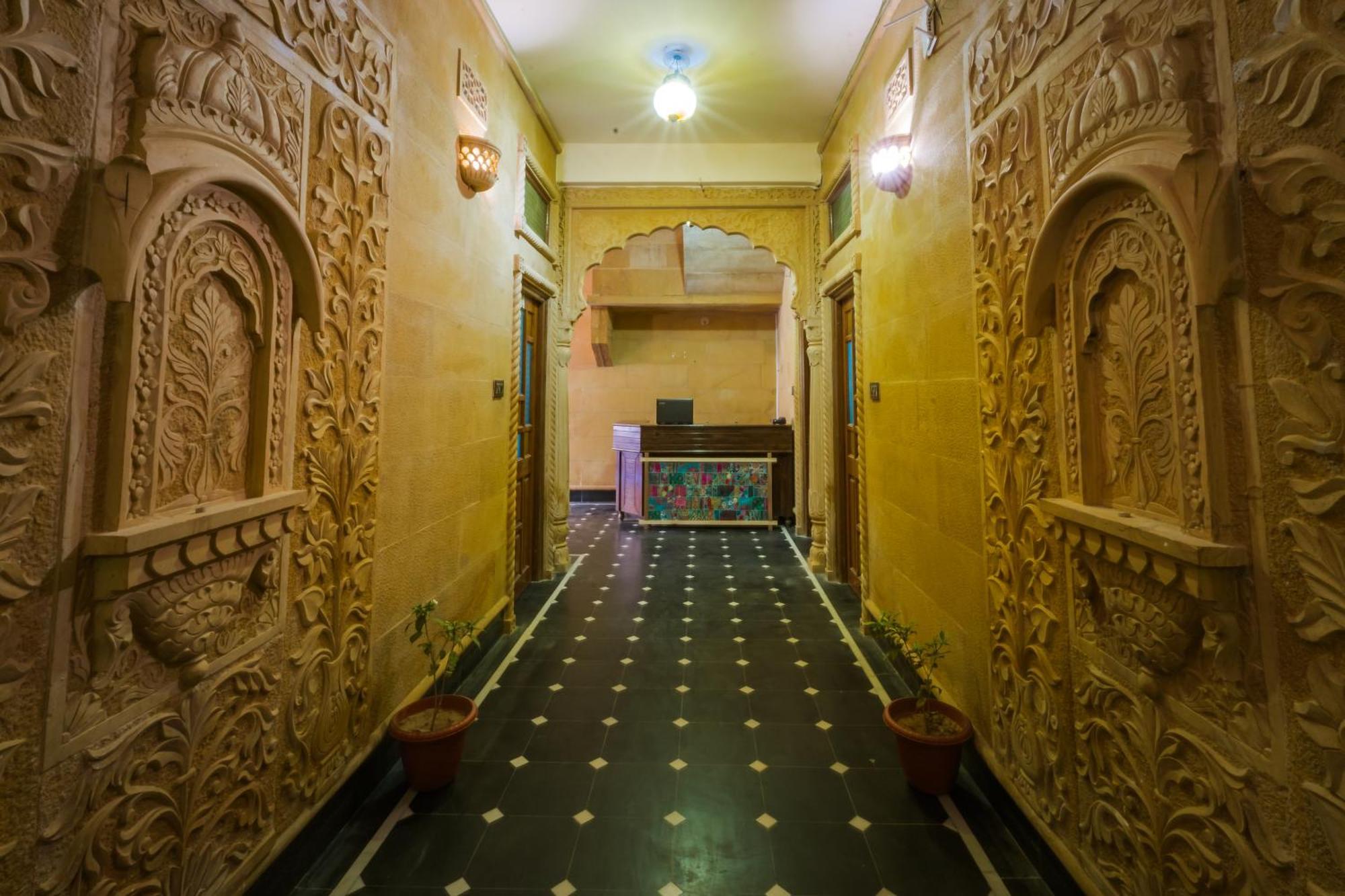 Tripli Hotels Prithvi Palace Джайсалмер Экстерьер фото